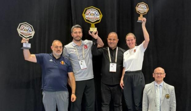 Almanya'da zirve T&uuml;rk sporcuların! Takım halinde şampiyon oldular