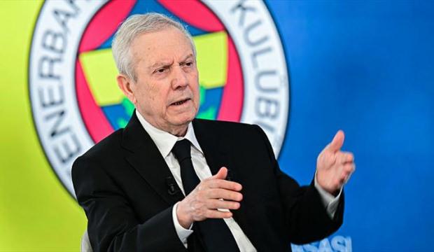Aziz Yıldırım'dan Hakan Safi'nin se&ccedil;im politikasına tepki! 'Fenerbah&ccedil;e'ye zarar veriyor'