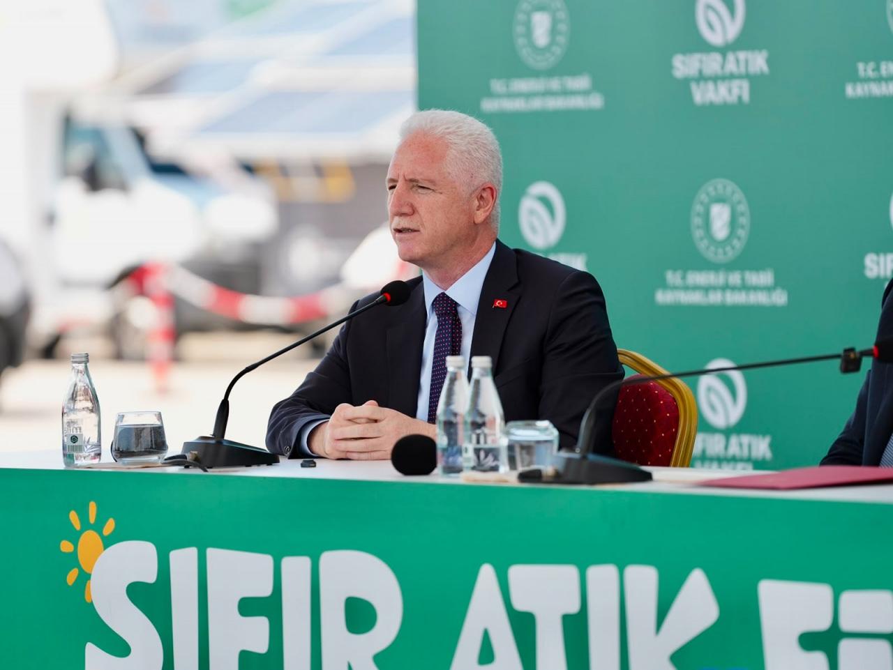 İstanbul Valisi Davut Gül