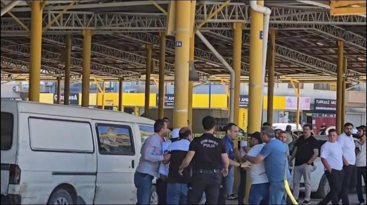Çifte cinayetle ilgili 2 kişi tutuklandı. 