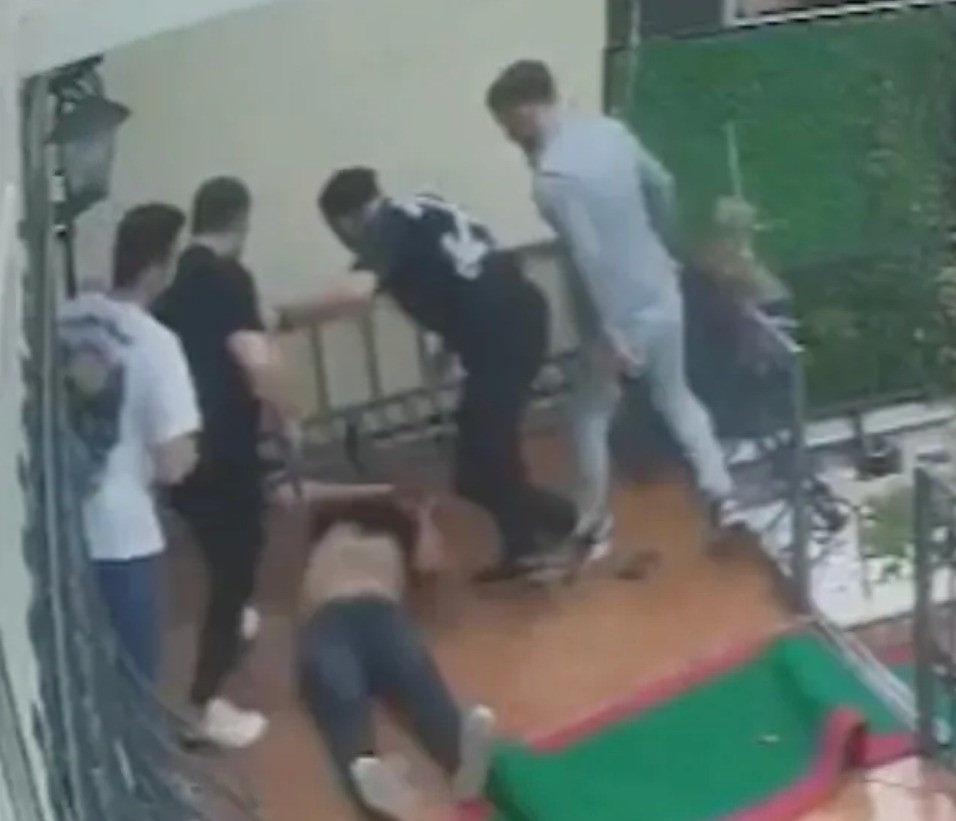  Mustafa Sandal'ın eski bacanağına tahliye: Cinayete ait yeni görüntüler ortaya çıktı.