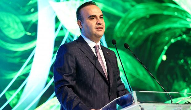 Bakan Kacır: Yeşil d&ouml;n&uuml;ş&uuml;m sanayide rekabeti g&uuml;&ccedil;lendirecek
