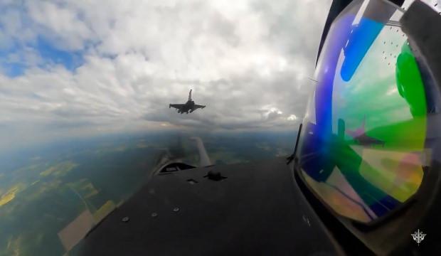 Fransız jetleri 11 Rus u&ccedil;ağıyla karşı karşıya geldi! İşte o anlar