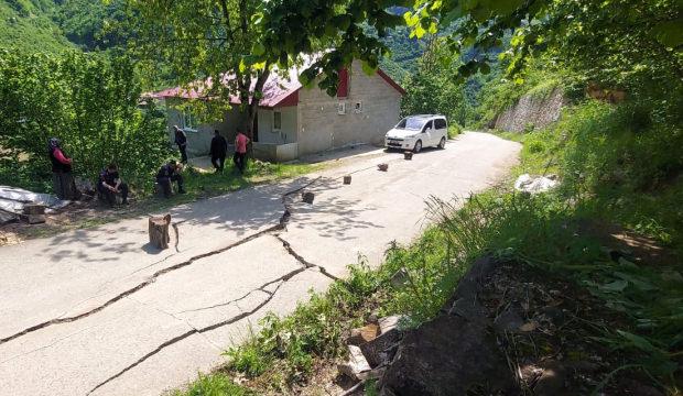 Giresun'da 33 ev tahliye edildi: Yolda yarıklar oluştu!