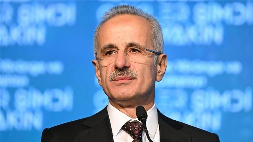 Ulaştırma ve Altyapı Bakanı Abdulkadir Uraloğlu