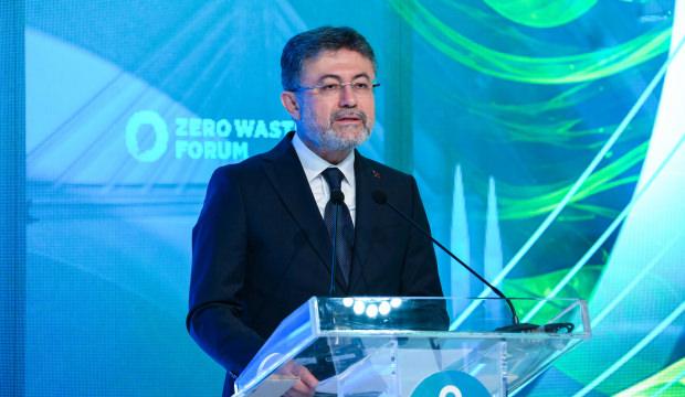 Sıfır Atık Forumu'nda &ccedil;arpıcı tablo! Bakan Yumaklı a&ccedil;ıkladı: Yıllık zarar 1 trilyon dolar