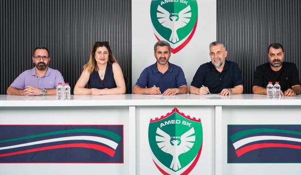 S&uuml;per Lig'de s&uuml;rpriz imza! Beşiktaş'tan ayrılan Serkan Re&ccedil;ber'in yeni durağı belli oldu