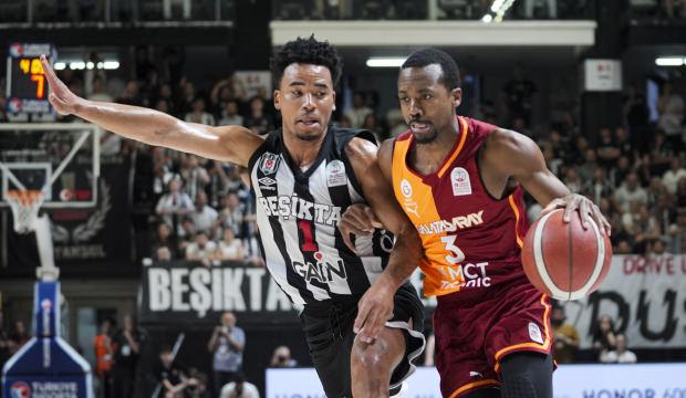 Beşiktaş ve Galatasaray'a para cezası!