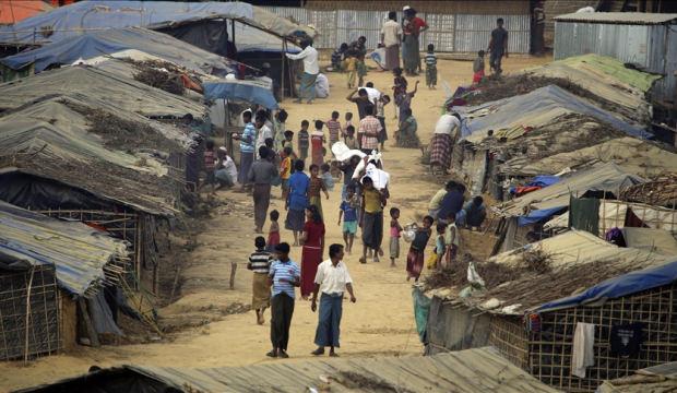 Yery&uuml;z&uuml;n&uuml;n en b&uuml;y&uuml;k a&ccedil;ık hava hapishanesi: Arakanlıların bitmeyen yaşam savaşı
