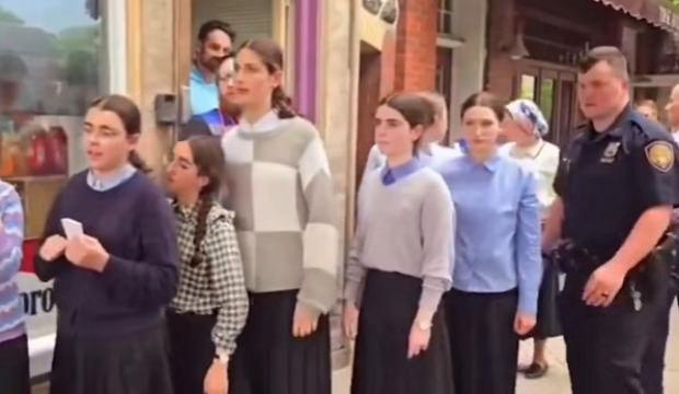 Kaybolan 71 kız &ouml;ğrenci t&uuml;nelde bulundu