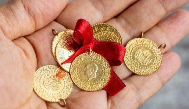4 &ccedil;eyrek altın hediye! Bebeğinize bu isimleri verirseniz...