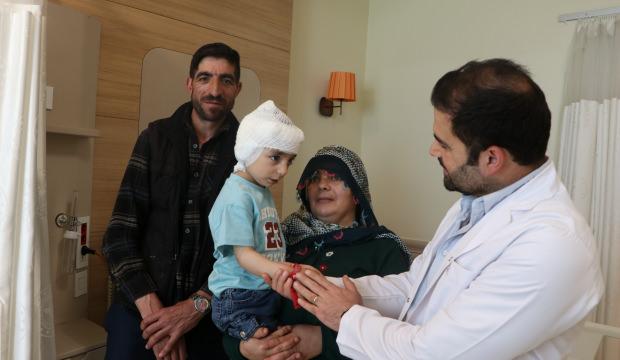 Erzurum'da ilk biyonik kulak ameliyatı ile duymayan &ccedil;ocuklara umut ışığı