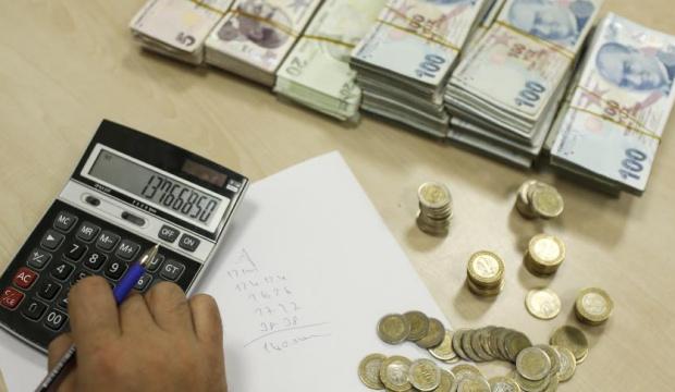 Milyonlarca m&uuml;kellefi ilgilendiriyor: Vergi, trafik cezası, &ouml;ğrenim kredisine taksit!