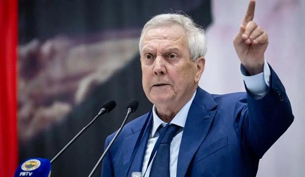 Aziz Yıldırım'dan dev kıyım! 4 futbolcuya "G&uuml;le g&uuml;le" dedi
