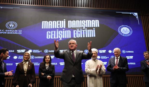 Bakan Bak'tan manevi destek mesajı: Bu hizmeti s&uuml;rd&uuml;receğiz