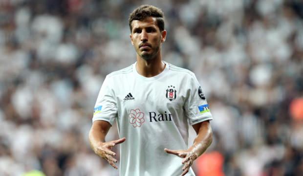 Beşiktaş'ta s&uuml;rpriz ayrılık! Salih U&ccedil;an ile veda kararı