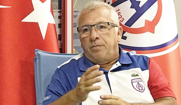 Bir zamanların futbolcu fabrikasıydı! 103 yıllık efsane takım satılıyor