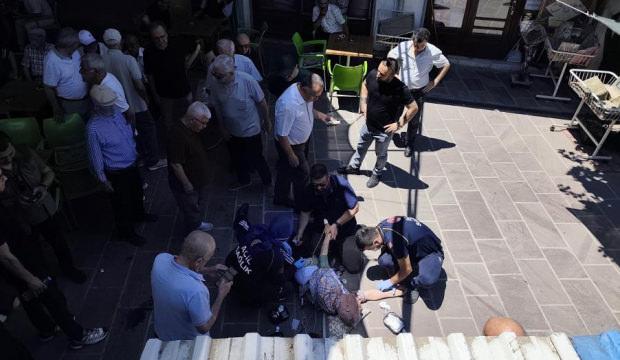 Kalp krizinden &ouml;len arkadaşının cenazesinde kalp krizi ge&ccedil;irdi