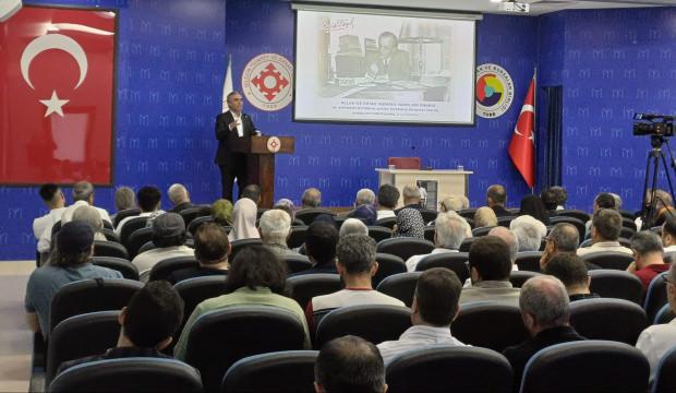 Mahmut Bıyıklı, Usta Şair Necip Fazıl&rsquo;ı anlattı: M&uuml;cadelesinde gen&ccedil;liği merkeze aldı