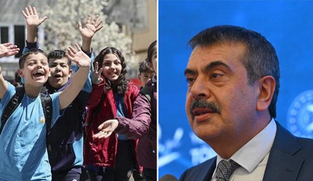 &Ouml;ğrencilere m&uuml;jdeli haber: Bakan Tekin duyurdu!