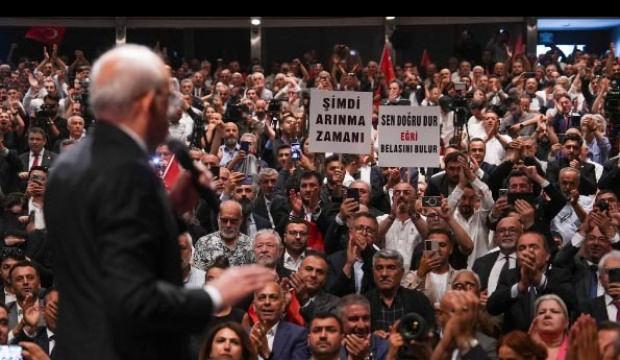 Siyasette arınma krizi: CHP neden kendi i&ccedil; hesaplaşmasını bitiremiyor?