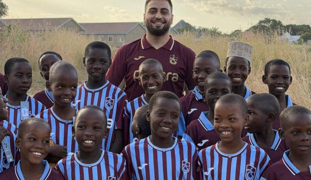 Tanzanya'da Trabzonspor r&uuml;zgarı