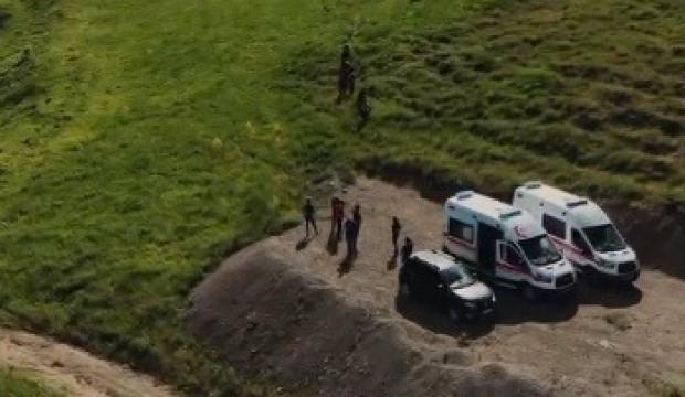 Tunceli'de mantar toplayan 3 kişiye ayı saldırdı!