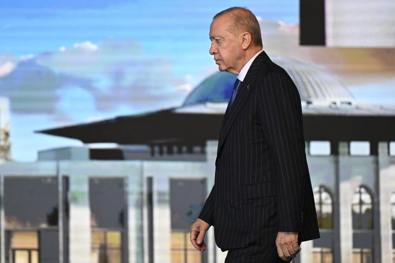 Ankara Havalimanı açılış töreni ve Cumhurbaşkanı Erdoğan'ın konuşmasından görüntüler.