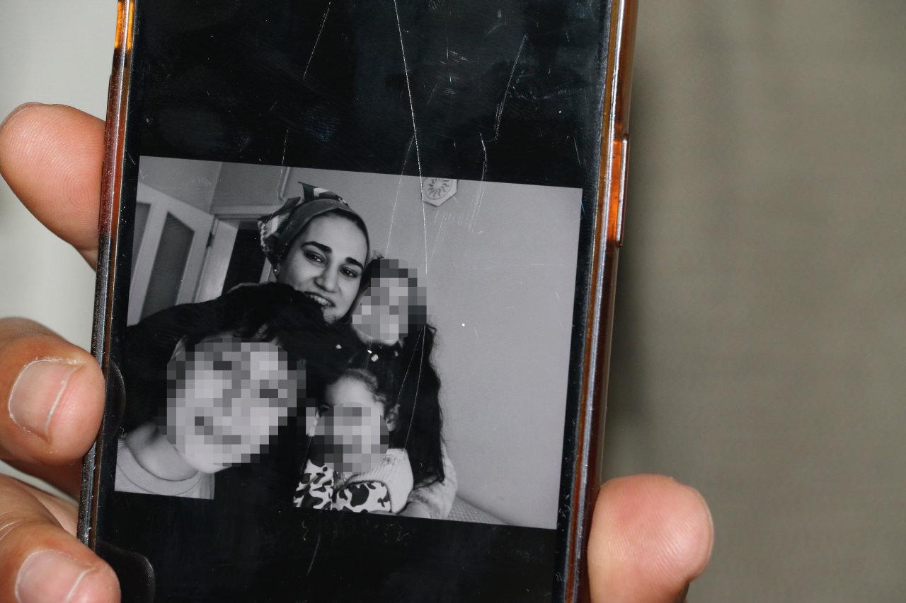 Müjde Güngör (29) ve çocukları.