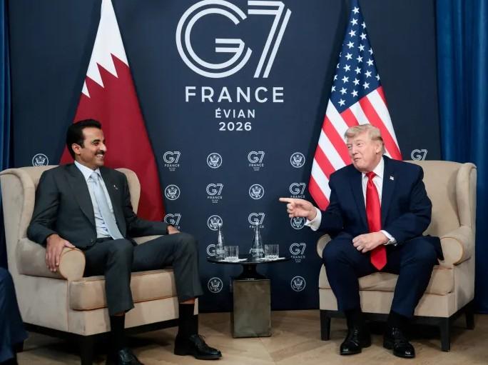 ABD Başkanı Donald Trump, G7 Zirvesi'nin gerçekleştiği Fransa'nın Evian kentinde Katar Emiri Temim bin Hamad el-Sani ile görüştü.
