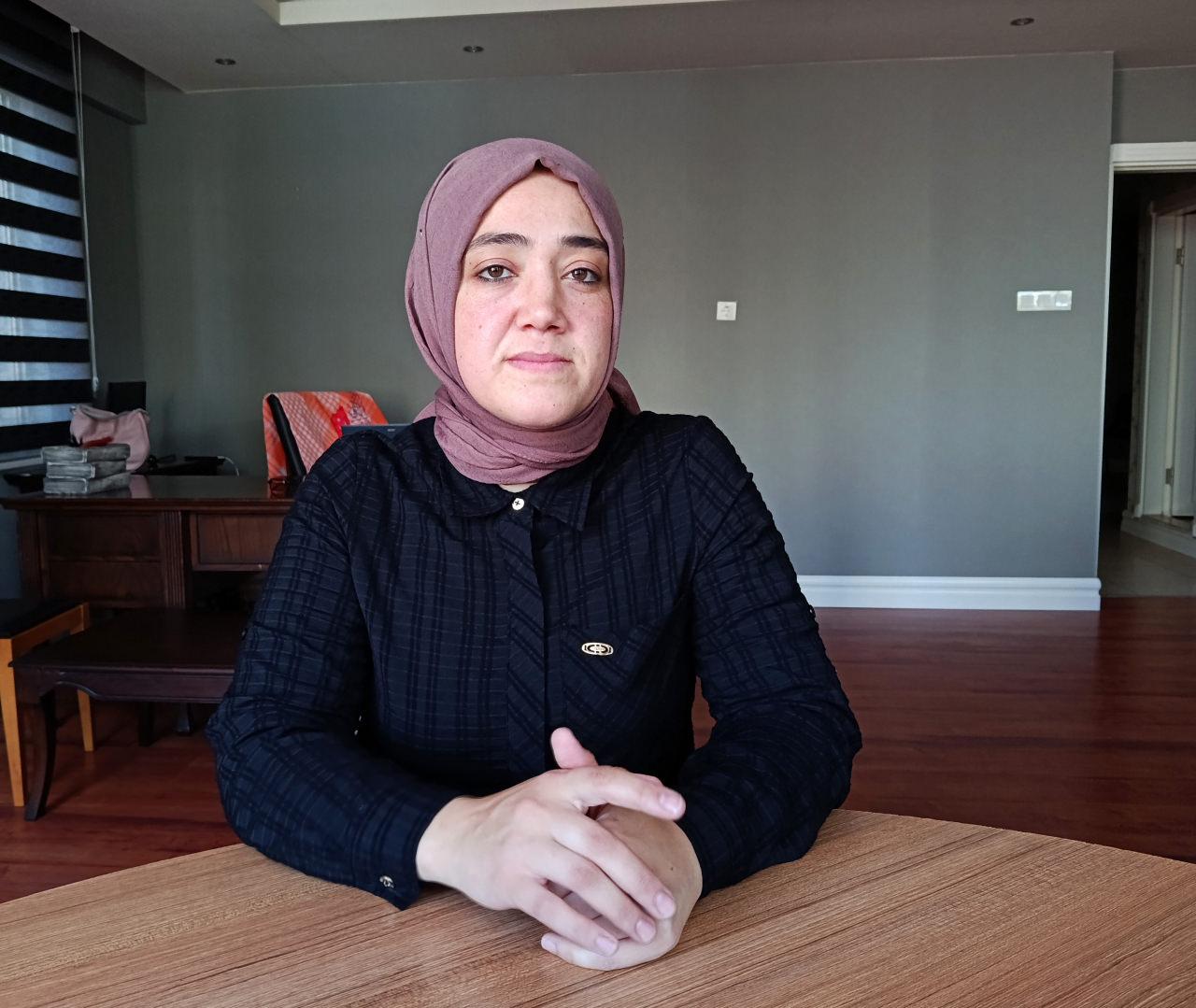Sakatlandığı dizi yerine diğerini ameliyat eden doktorun hatasını kanıtlayıp tazminat davası açtı