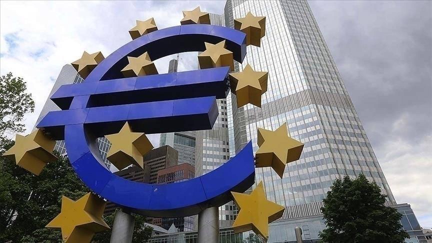 Euro Bölgesi'nde yıllık enflasyon yüzde 3,2 seviyesine ulaştı