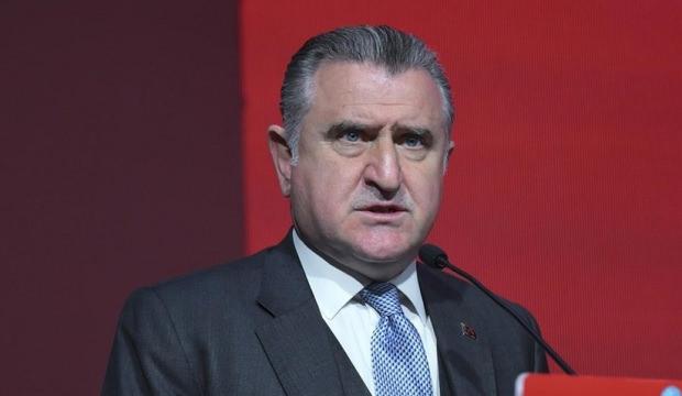 Bakan Bak'tan Fenerbah&ccedil;e'ye tebrik