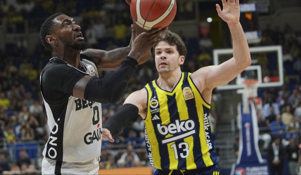 Beşiktaş'ı farklı deviren Fenerbah&ccedil;e seriyi eşitledi