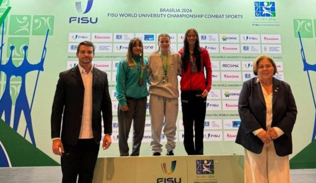 Brezilya'da b&uuml;y&uuml;k gurur: T&uuml;rk sporcu Zerda Demir, d&uuml;nya ikincisi oldu