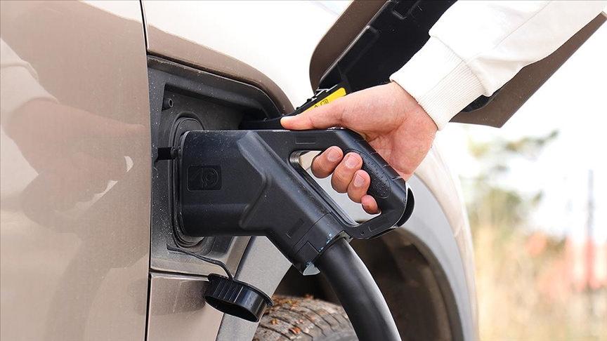Türkiye'de elektrikli araç şarj ağı hızla büyüyor: İstanbul yine zirvede