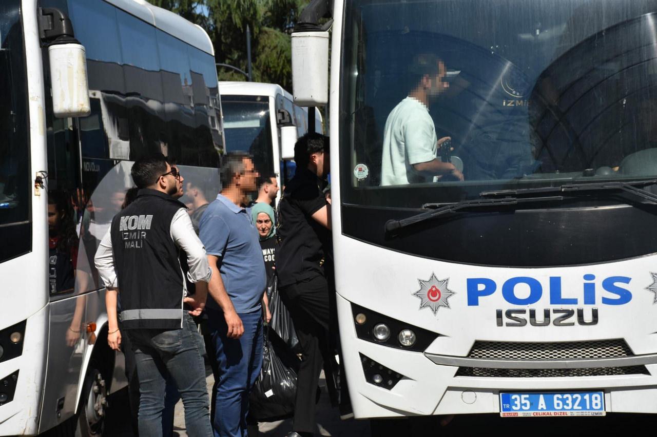 Operasyon kapsamında gözaltına alınanlar...