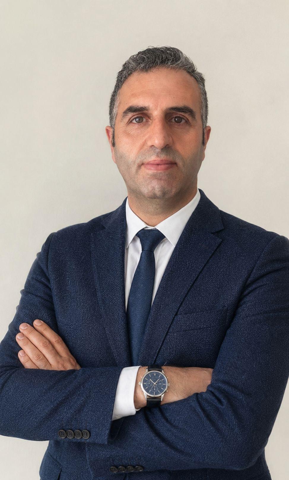 Eğitim Koçu, Uzman Matematik Öğretmeni ve Yazar Muhammet Kamil Has