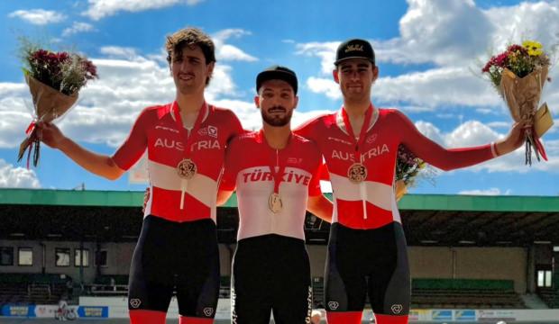 Konya B&uuml;y&uuml;kşehirli pedallar madalyaları toplamaya devam ediyor