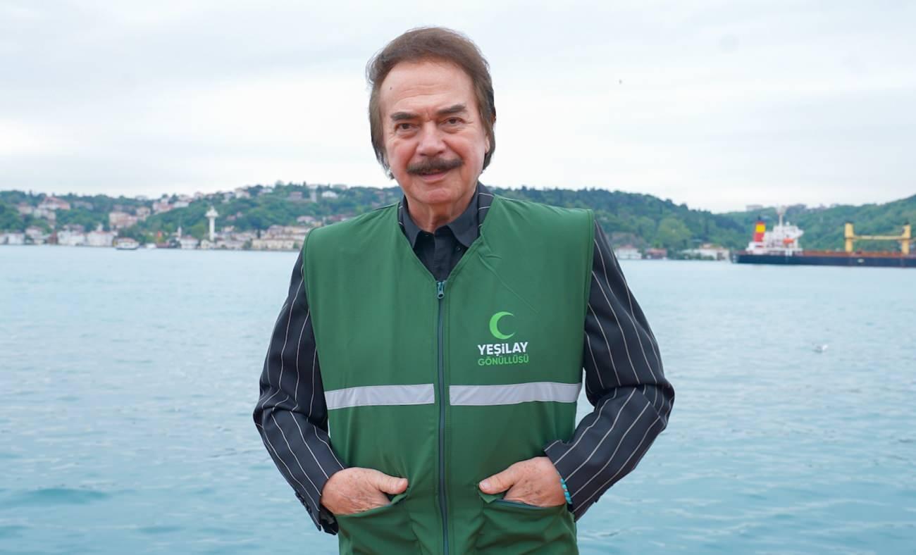 Orhan Gencebay, Yeşilay'ın Babalar G&uuml;n&uuml; farkındalık kampanyasının y&uuml;z&uuml; oldu!