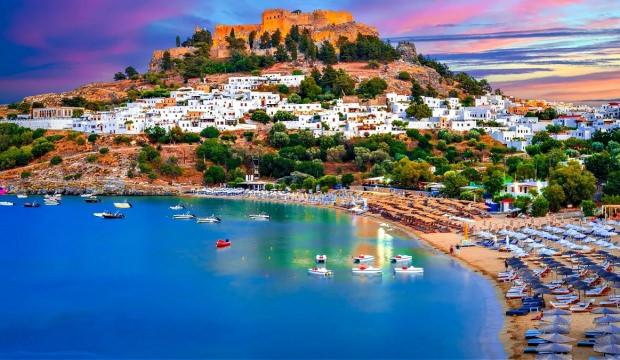 Tatil i&ccedil;in Komşuya gidecekler dikkat! OHAL ilan edildi