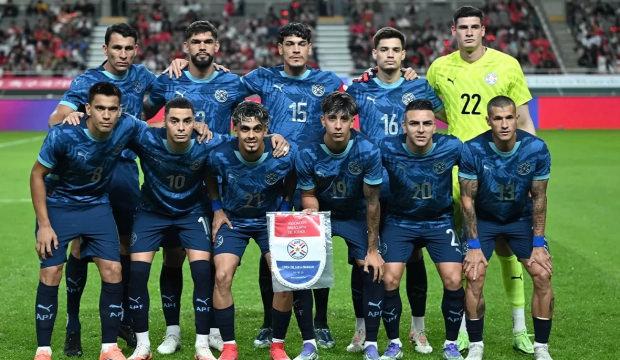 T&uuml;rkiye ma&ccedil;ı &ouml;ncesi Paraguay'da kadroya neşter! 11'de b&uuml;y&uuml;k değişim