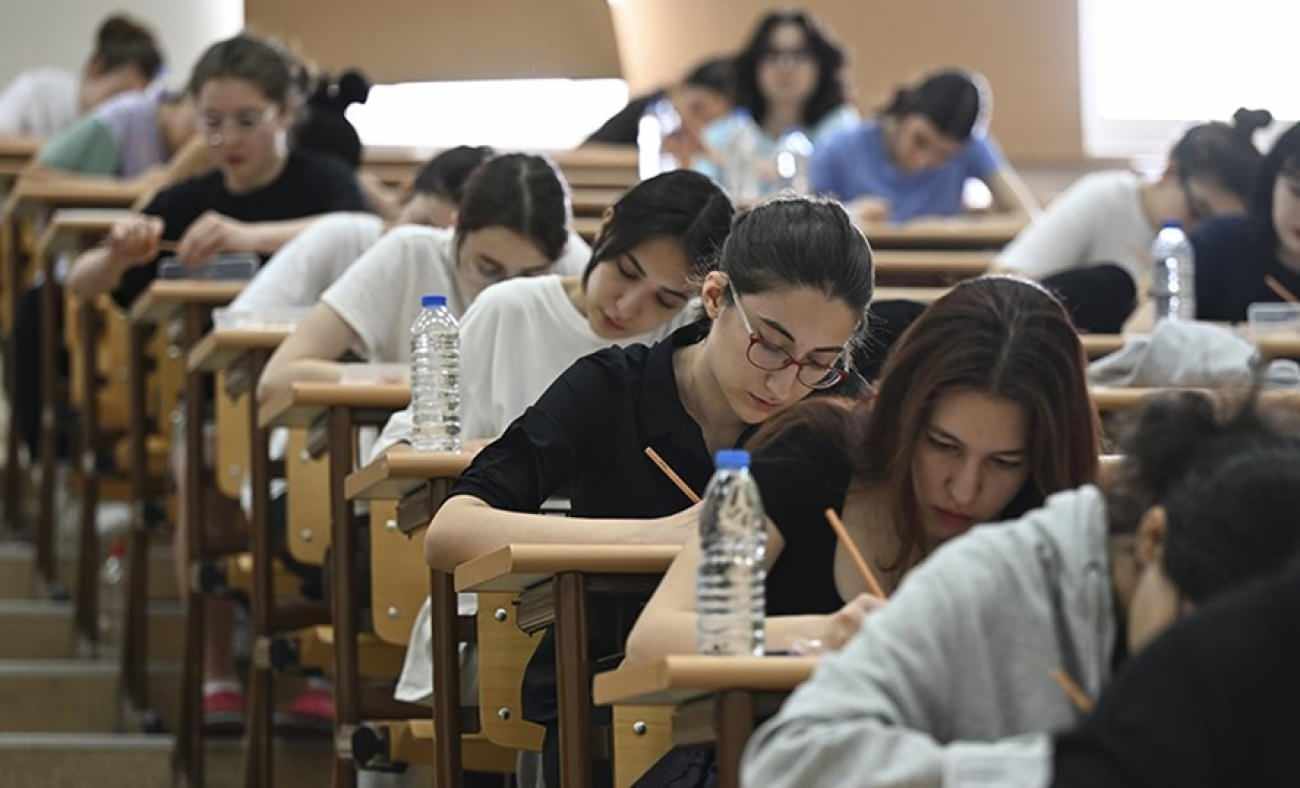 Uzmanından &uuml;niversite sınavına girecek &ouml;ğrencilere ve ailelerine &ouml;nemli uyarılar!