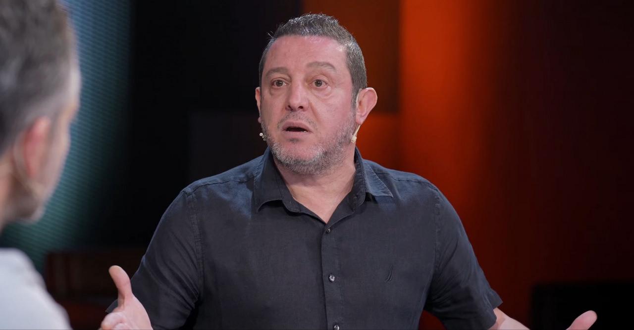 Nihat Kahveci, A Milli Takım Teknik Direktörü Vincenzo Montella'ya eleştiriler yöneltiyor.