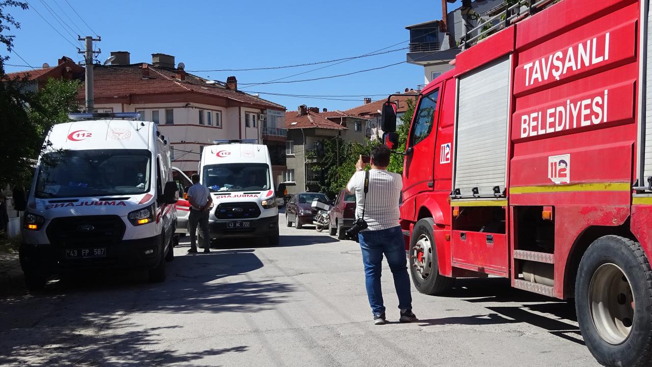 Olay yerine çok sayıda ekip sevk edildi.