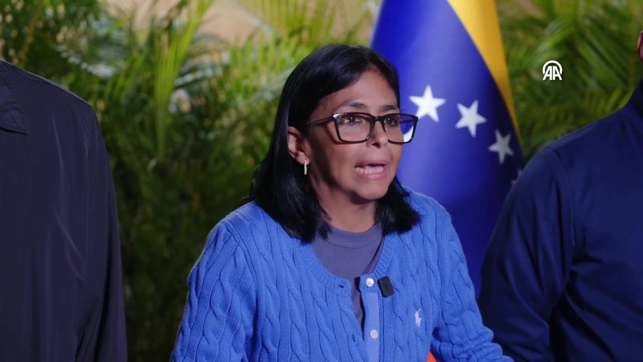 Venezuela'da meydana gelen depremler sonrası olağanüstü hal ilan edildiği duyuruldu.