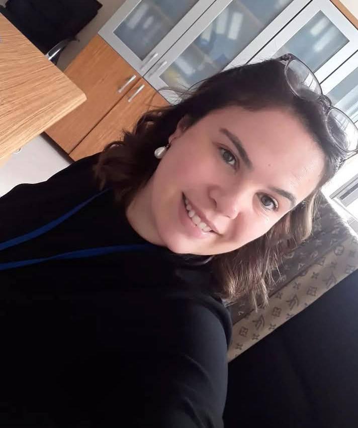 Esma Türkel (40)