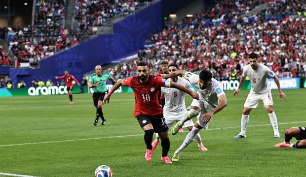 Nefes kesen ma&ccedil;! İran'ı 90+3'te VAR'dan gelen karar yıktı