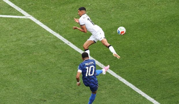 D&uuml;nya Kupası'nda tam 4 saat s&uuml;ren &ccedil;ılgın ma&ccedil;! Fransa, Mbappe ile sonuca gitti