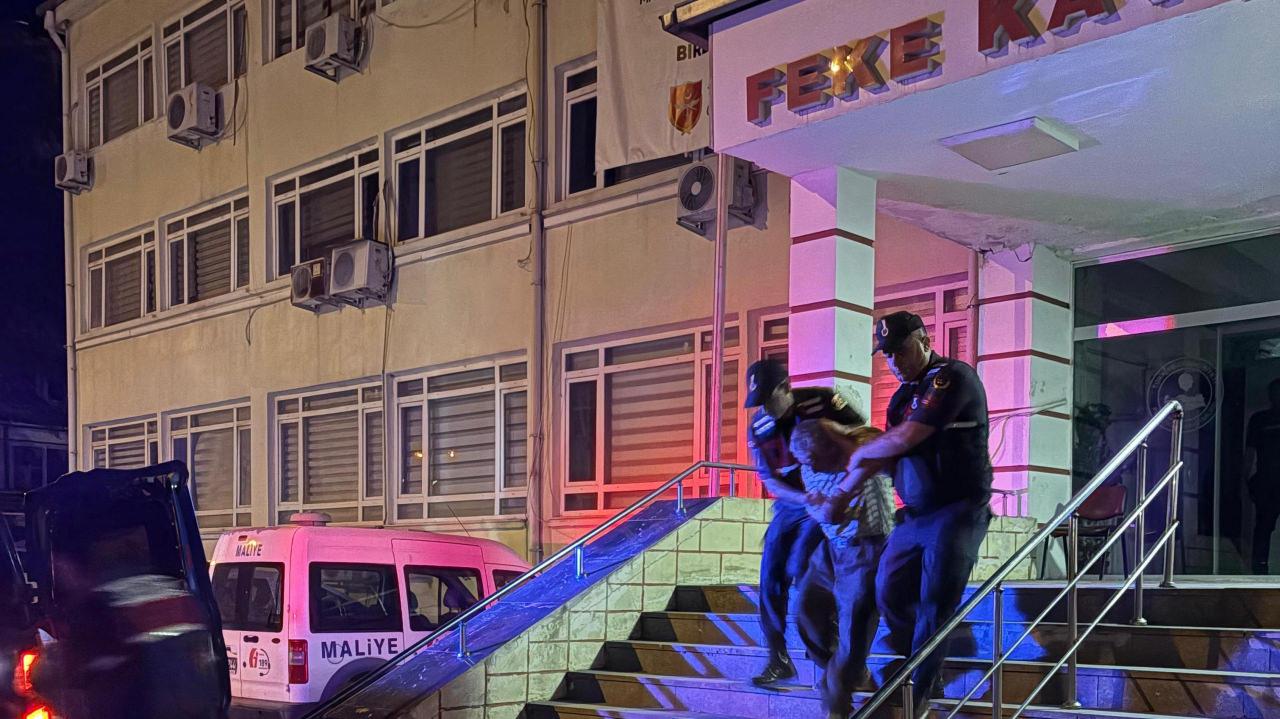  Adana'da cinsel istismar soruşturmasında şüpheli ve onu alıkoyan baba tutuklandı.